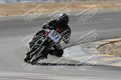 media/Feb-07-2025-CVMA Friday Practice (Fri) [[7034960ba2]]/4-Racer 4/Session 3 (Turn 8)/